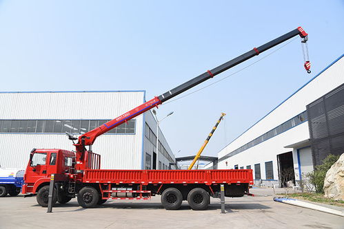 12噸隨車吊的價格及濟寧四通機械產(chǎn)品解析