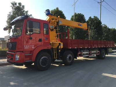 隨車吊與平板車報價及選購指南 以飛工品牌為例